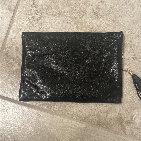 Chic Leopard Print Brown and Black Clutch Wristlet - Picture 2 of 4